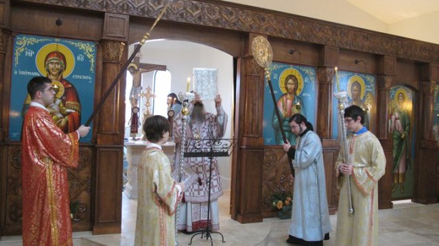 2010stmatthewfirstliturgy053