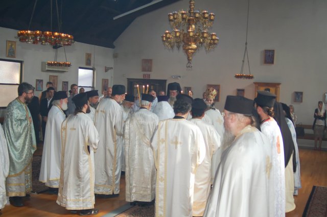 2013clergysynaxis007